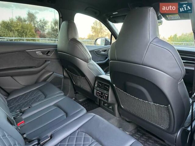 Черный Ауди SQ7, объемом двигателя 4 л и пробегом 20 тыс. км за 109900 $, фото 69 на Automoto.ua