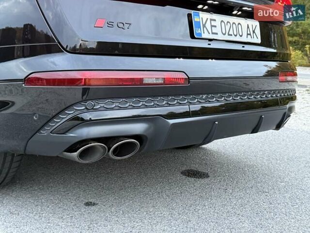 Черный Ауди SQ7, объемом двигателя 4 л и пробегом 20 тыс. км за 107000 $, фото 51 на Automoto.ua