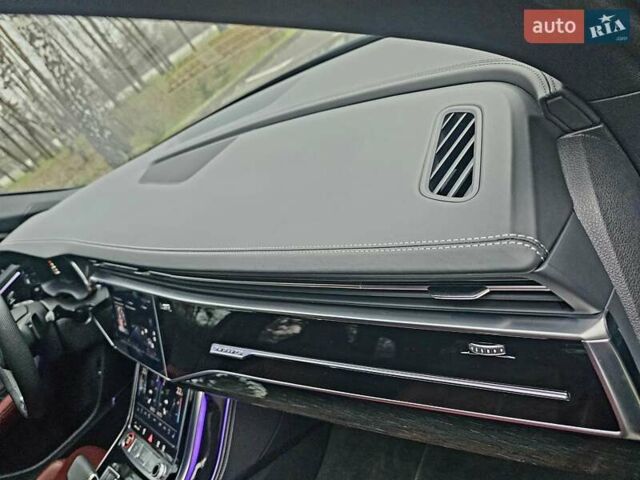 Чорний Ауді SQ7, об'ємом двигуна 4 л та пробігом 42 тис. км за 103000 $, фото 49 на Automoto.ua