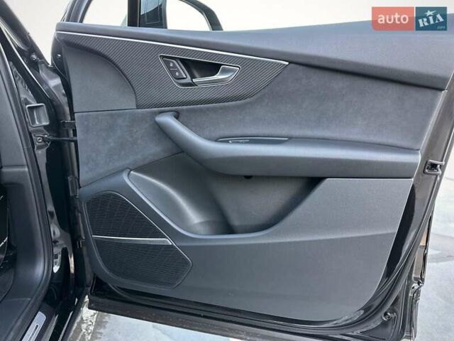 Черный Ауди SQ7, объемом двигателя 4 л и пробегом 20 тыс. км за 109900 $, фото 52 на Automoto.ua