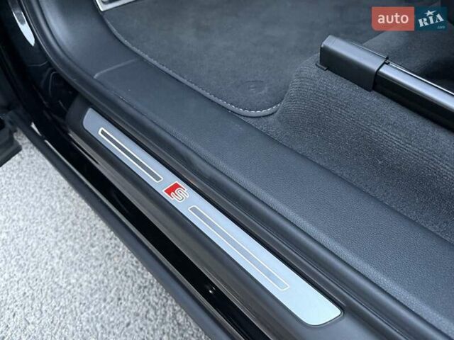 Черный Ауди SQ7, объемом двигателя 4 л и пробегом 20 тыс. км за 107000 $, фото 38 на Automoto.ua