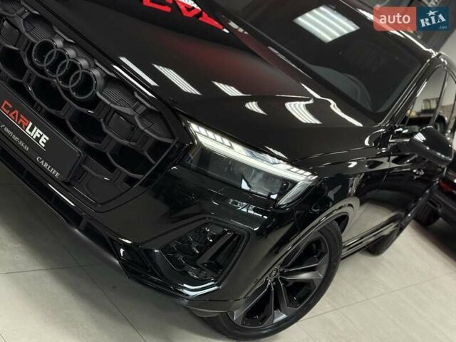 Чорний Ауді SQ7, об'ємом двигуна 4 л та пробігом 9 тис. км за 113500 $, фото 10 на Automoto.ua