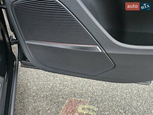 Чорний Ауді SQ7, об'ємом двигуна 4 л та пробігом 42 тис. км за 103000 $, фото 51 на Automoto.ua