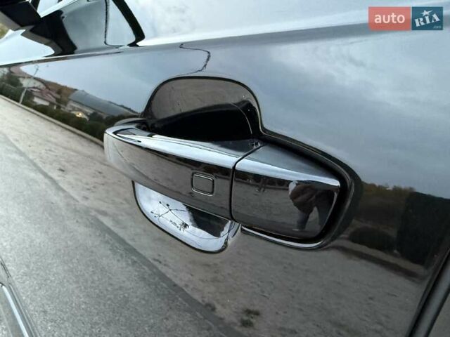 Черный Ауди SQ7, объемом двигателя 4 л и пробегом 20 тыс. км за 107000 $, фото 41 на Automoto.ua