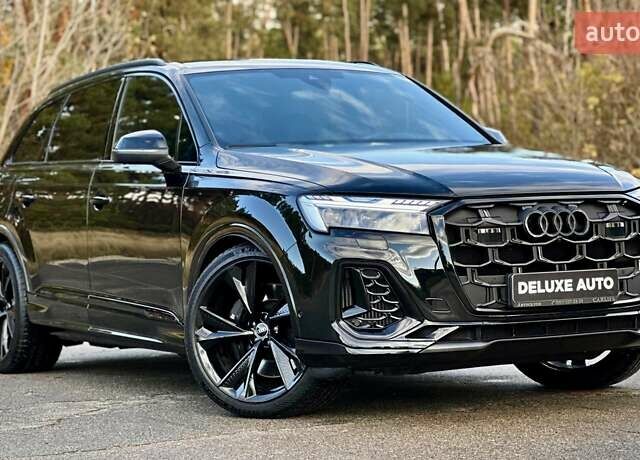 Черный Ауди SQ7, объемом двигателя 4 л и пробегом 20 тыс. км за 109900 $, фото 18 на Automoto.ua