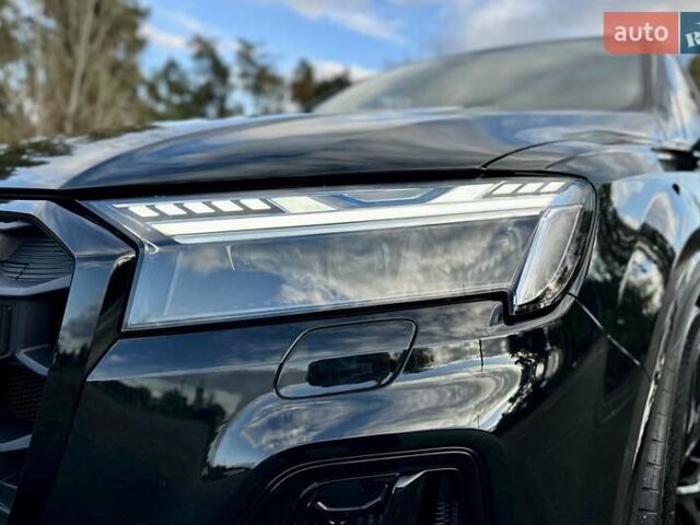 Черный Ауди SQ7, объемом двигателя 4 л и пробегом 20 тыс. км за 109900 $, фото 37 на Automoto.ua