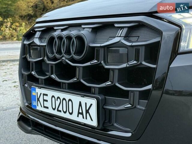 Черный Ауди SQ7, объемом двигателя 4 л и пробегом 20 тыс. км за 107000 $, фото 44 на Automoto.ua