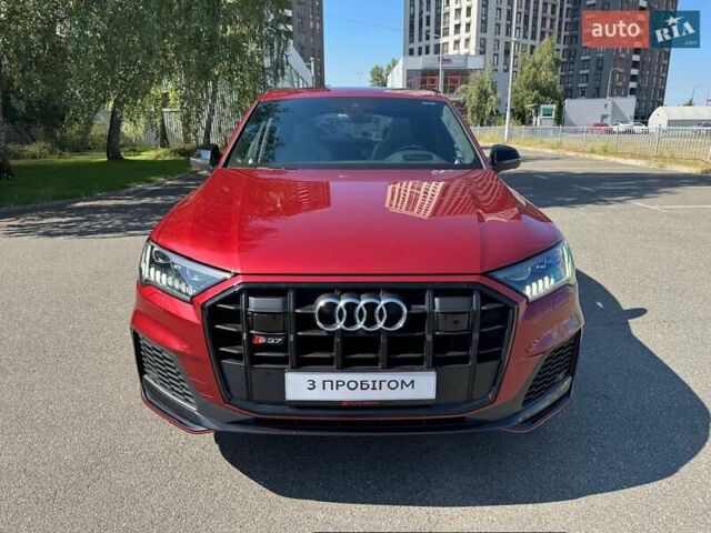 Красный Ауди SQ7, объемом двигателя 4 л и пробегом 73 тыс. км за 85000 $, фото 3 на Automoto.ua