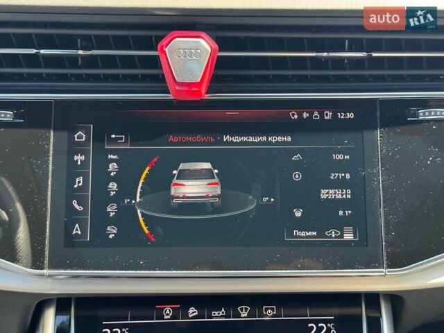 Красный Ауди SQ7, объемом двигателя 4 л и пробегом 73 тыс. км за 85000 $, фото 60 на Automoto.ua
