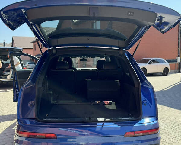 Ауди SQ7, объемом двигателя 3.96 л и пробегом 158 тыс. км за 47900 $, фото 7 на Automoto.ua