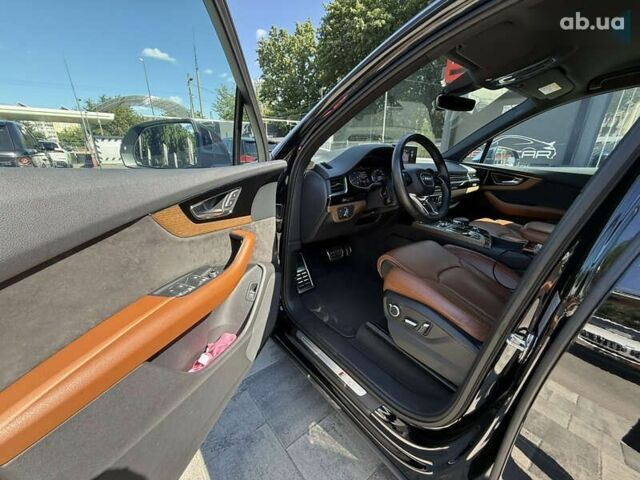 Ауди SQ7, объемом двигателя 4 л и пробегом 101 тыс. км за 65000 $, фото 19 на Automoto.ua