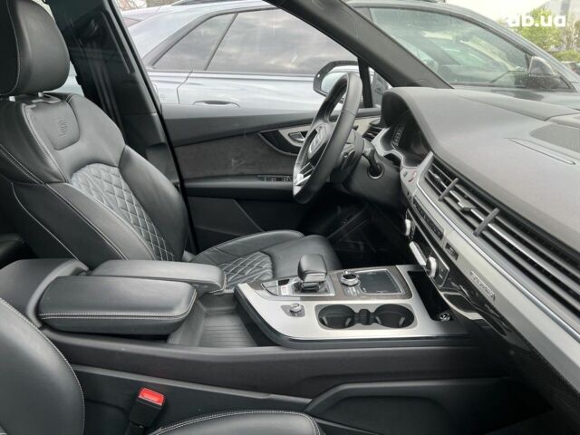 Ауди SQ7, объемом двигателя 4 л и пробегом 69 тыс. км за 80967 $, фото 4 на Automoto.ua