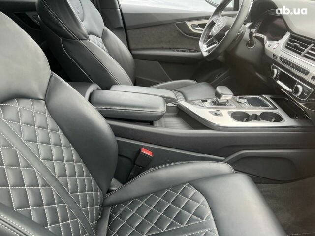 Ауди SQ7, объемом двигателя 4 л и пробегом 69 тыс. км за 80967 $, фото 7 на Automoto.ua