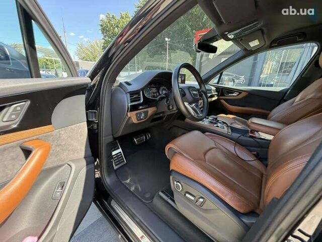 Ауди SQ7, объемом двигателя 4 л и пробегом 101 тыс. км за 65000 $, фото 20 на Automoto.ua
