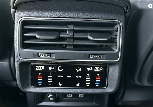 Ауди SQ7, объемом двигателя 4 л и пробегом 68 тыс. км за 66000 $, фото 18 на Automoto.ua