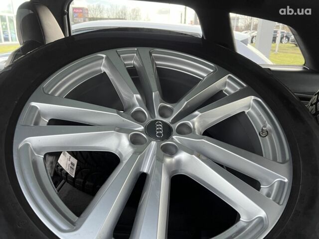 Ауді SQ7, об'ємом двигуна 3.96 л та пробігом 82 тис. км за 95856 $, фото 26 на Automoto.ua