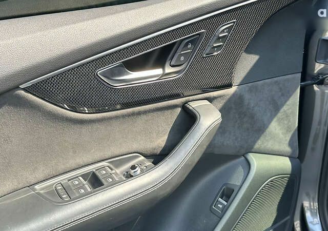 Ауди SQ7, объемом двигателя 4 л и пробегом 68 тыс. км за 66000 $, фото 29 на Automoto.ua