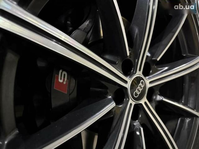 Ауди SQ7, объемом двигателя 4 л и пробегом 90 тыс. км за 67500 $, фото 14 на Automoto.ua