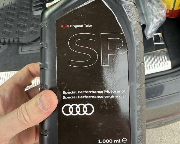 Ауди SQ7, объемом двигателя 0 л и пробегом 42 тыс. км за 64999 $, фото 3 на Automoto.ua