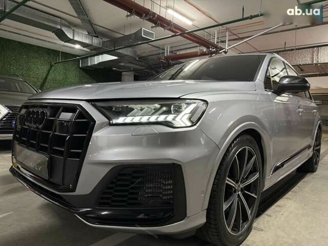 Ауди SQ7, объемом двигателя 4 л и пробегом 90 тыс. км за 67500 $, фото 5 на Automoto.ua