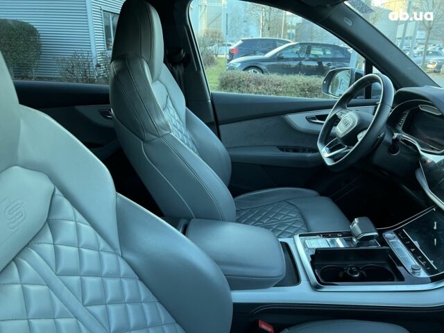 Ауди SQ7, объемом двигателя 3.96 л и пробегом 32 тыс. км за 114005 $, фото 23 на Automoto.ua