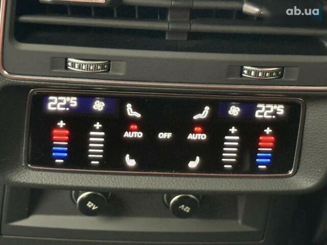 Ауди SQ7, объемом двигателя 4 л и пробегом 68 тыс. км за 78000 $, фото 20 на Automoto.ua
