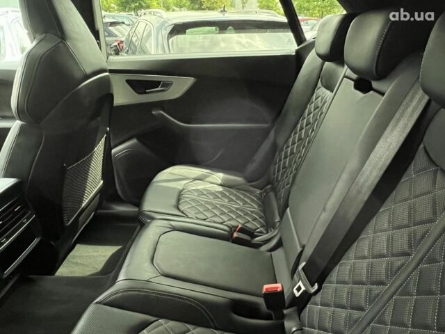 Ауди SQ7, объемом двигателя 4 л и пробегом 68 тыс. км за 97377 $, фото 25 на Automoto.ua