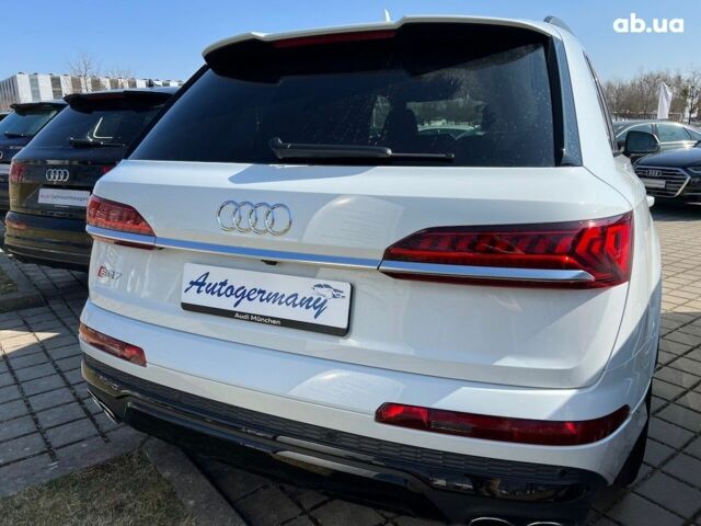 Ауди SQ7, объемом двигателя 4 л и пробегом 9 тыс. км за 130199 $, фото 2 на Automoto.ua