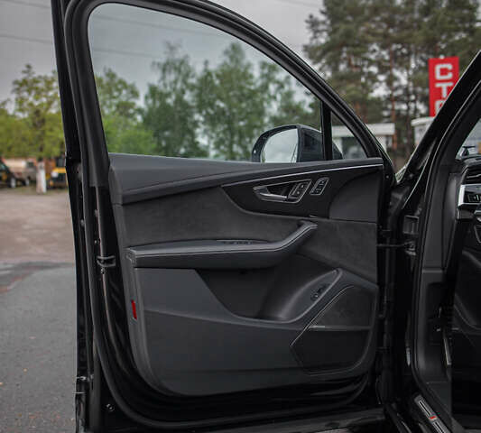 Ауді SQ7, об'ємом двигуна 4 л та пробігом 80 тис. км за 99000 $, фото 28 на Automoto.ua