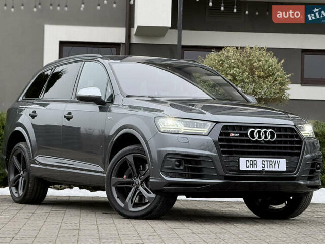 Сірий Ауді SQ7, об'ємом двигуна 4 л та пробігом 148 тис. км за 46999 $, фото 23 на Automoto.ua
