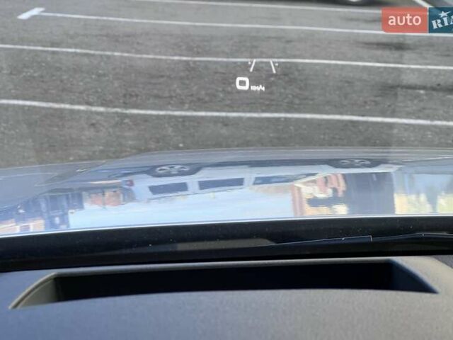 Серый Ауди SQ7, объемом двигателя 3.96 л и пробегом 96 тыс. км за 55750 $, фото 112 на Automoto.ua