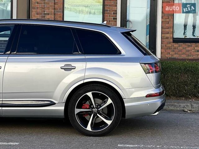 Серый Ауди SQ7, объемом двигателя 3.96 л и пробегом 96 тыс. км за 55750 $, фото 34 на Automoto.ua