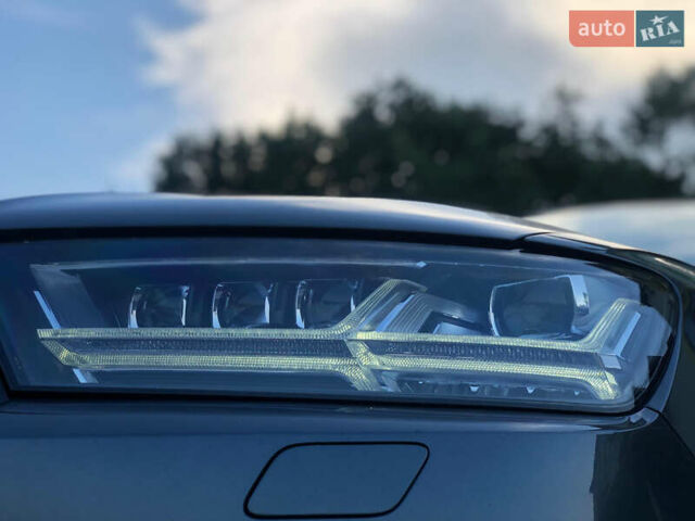 Серый Ауди SQ7, объемом двигателя 3.96 л и пробегом 103 тыс. км за 62000 $, фото 63 на Automoto.ua