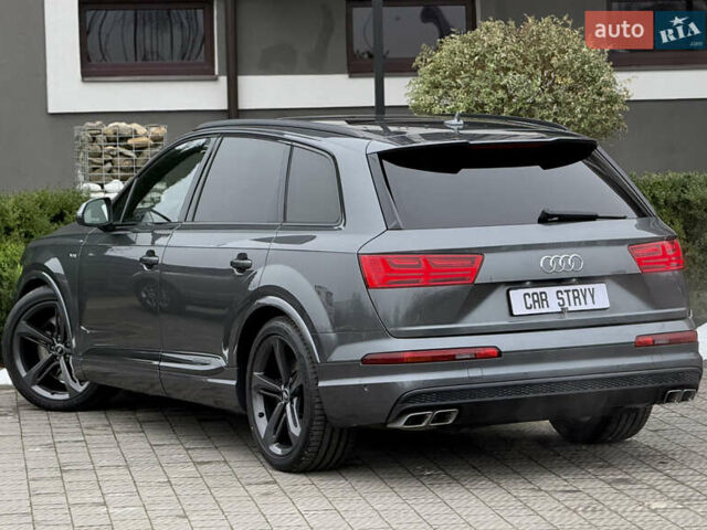 Сірий Ауді SQ7, об'ємом двигуна 4 л та пробігом 148 тис. км за 46999 $, фото 41 на Automoto.ua