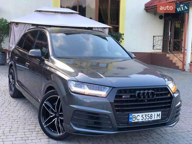 Серый Ауди SQ7, объемом двигателя 3.96 л и пробегом 103 тыс. км за 62000 $, фото 5 на Automoto.ua