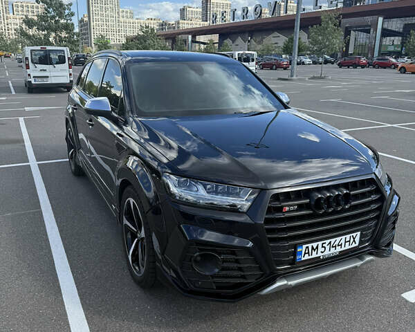 Серый Ауди SQ7, объемом двигателя 3.96 л и пробегом 173 тыс. км за 49999 $, фото 1 на Automoto.ua
