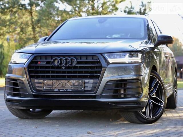 Сірий Ауді SQ7, об'ємом двигуна 3.96 л та пробігом 100 тис. км за 73500 $, фото 15 на Automoto.ua