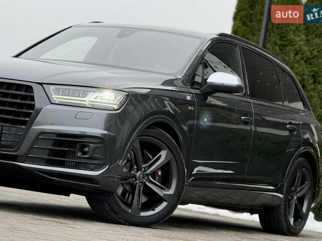 Сірий Ауді SQ7, об'ємом двигуна 4 л та пробігом 148 тис. км за 46999 $, фото 9 на Automoto.ua