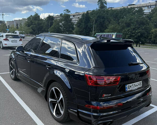 Серый Ауди SQ7, объемом двигателя 3.96 л и пробегом 173 тыс. км за 49999 $, фото 12 на Automoto.ua