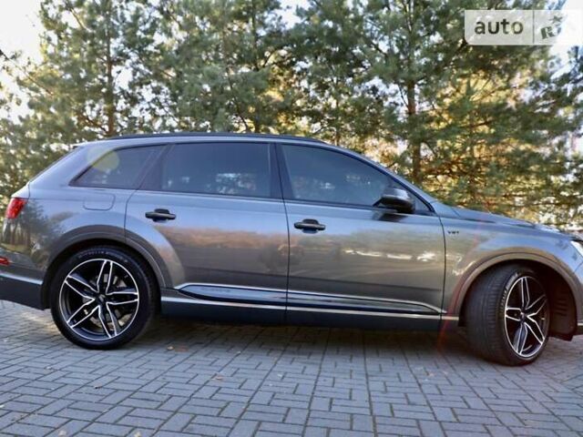 Сірий Ауді SQ7, об'ємом двигуна 3.96 л та пробігом 100 тис. км за 73500 $, фото 9 на Automoto.ua