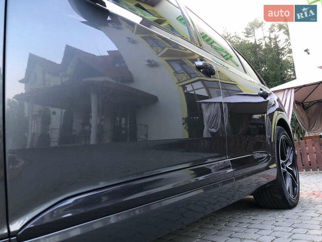 Серый Ауди SQ7, объемом двигателя 3.96 л и пробегом 103 тыс. км за 62000 $, фото 58 на Automoto.ua