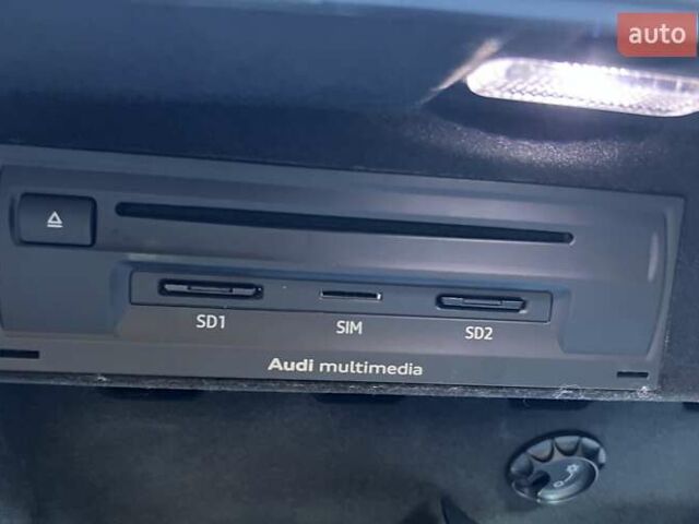 Серый Ауди SQ7, объемом двигателя 3.96 л и пробегом 96 тыс. км за 55750 $, фото 102 на Automoto.ua