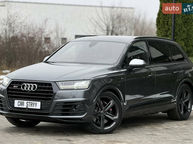 Сірий Ауді SQ7, об'ємом двигуна 4 л та пробігом 148 тис. км за 46999 $, фото 7 на Automoto.ua