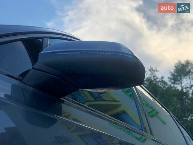 Серый Ауди SQ7, объемом двигателя 3.96 л и пробегом 103 тыс. км за 62000 $, фото 55 на Automoto.ua