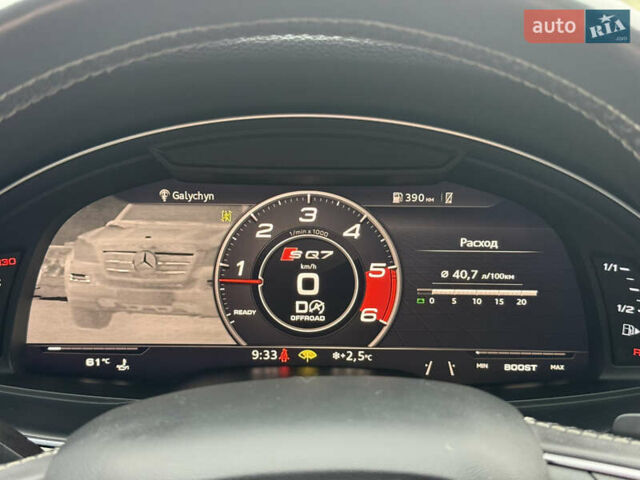 Сірий Ауді SQ7, об'ємом двигуна 4 л та пробігом 148 тис. км за 46999 $, фото 98 на Automoto.ua
