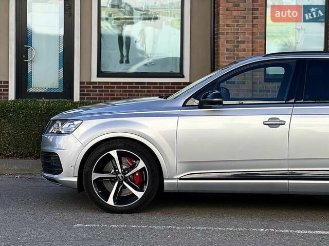 Серый Ауди SQ7, объемом двигателя 3.96 л и пробегом 96 тыс. км за 55750 $, фото 35 на Automoto.ua