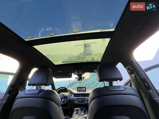 Серый Ауди SQ7, объемом двигателя 3.96 л и пробегом 96 тыс. км за 55750 $, фото 66 на Automoto.ua