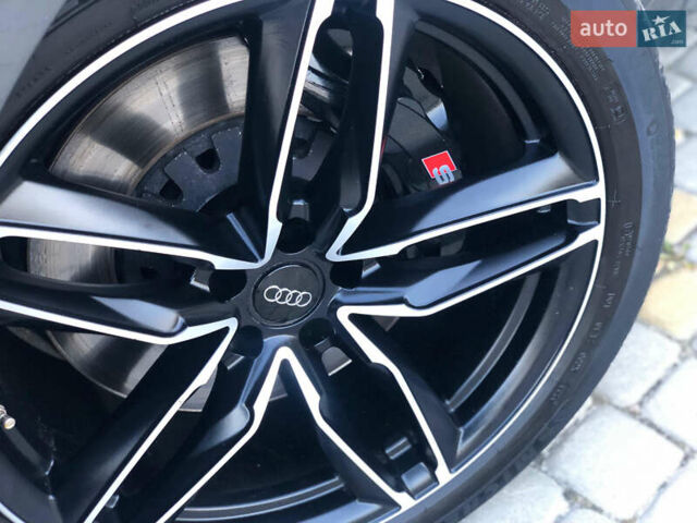 Серый Ауди SQ7, объемом двигателя 3.96 л и пробегом 103 тыс. км за 62000 $, фото 51 на Automoto.ua