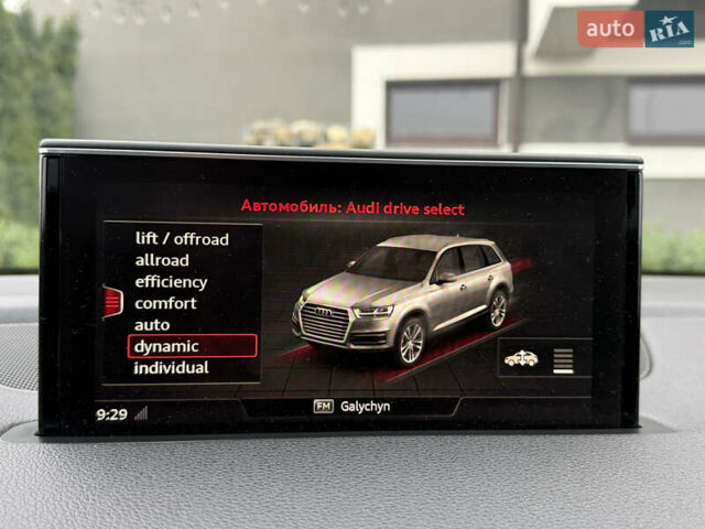 Сірий Ауді SQ7, об'ємом двигуна 4 л та пробігом 148 тис. км за 46999 $, фото 86 на Automoto.ua