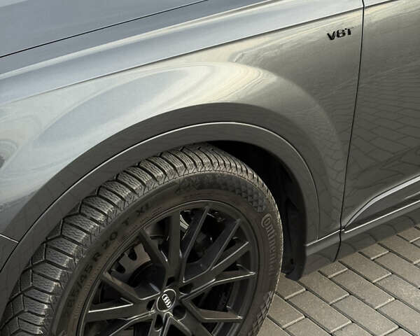 Сірий Ауді SQ7, об'ємом двигуна 3.96 л та пробігом 174 тис. км за 55800 $, фото 10 на Automoto.ua